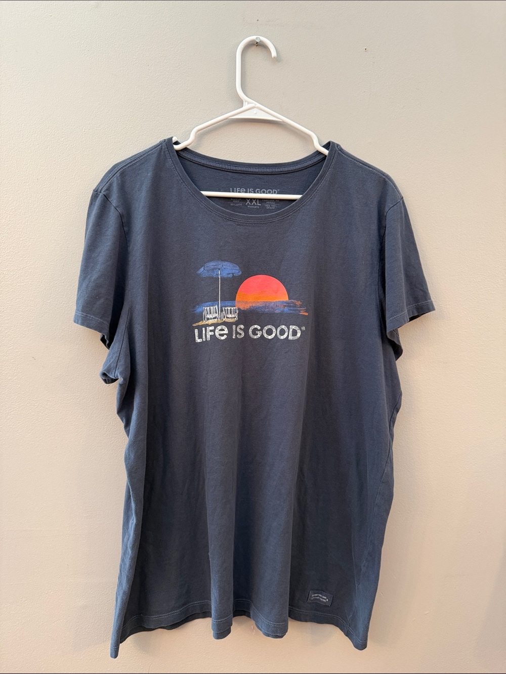 Life Is Good Navy Short-Sleeve Beach Sunset Graphic Tee
